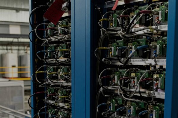 iPronics’ $125M bet: light, not copper, for AI racks